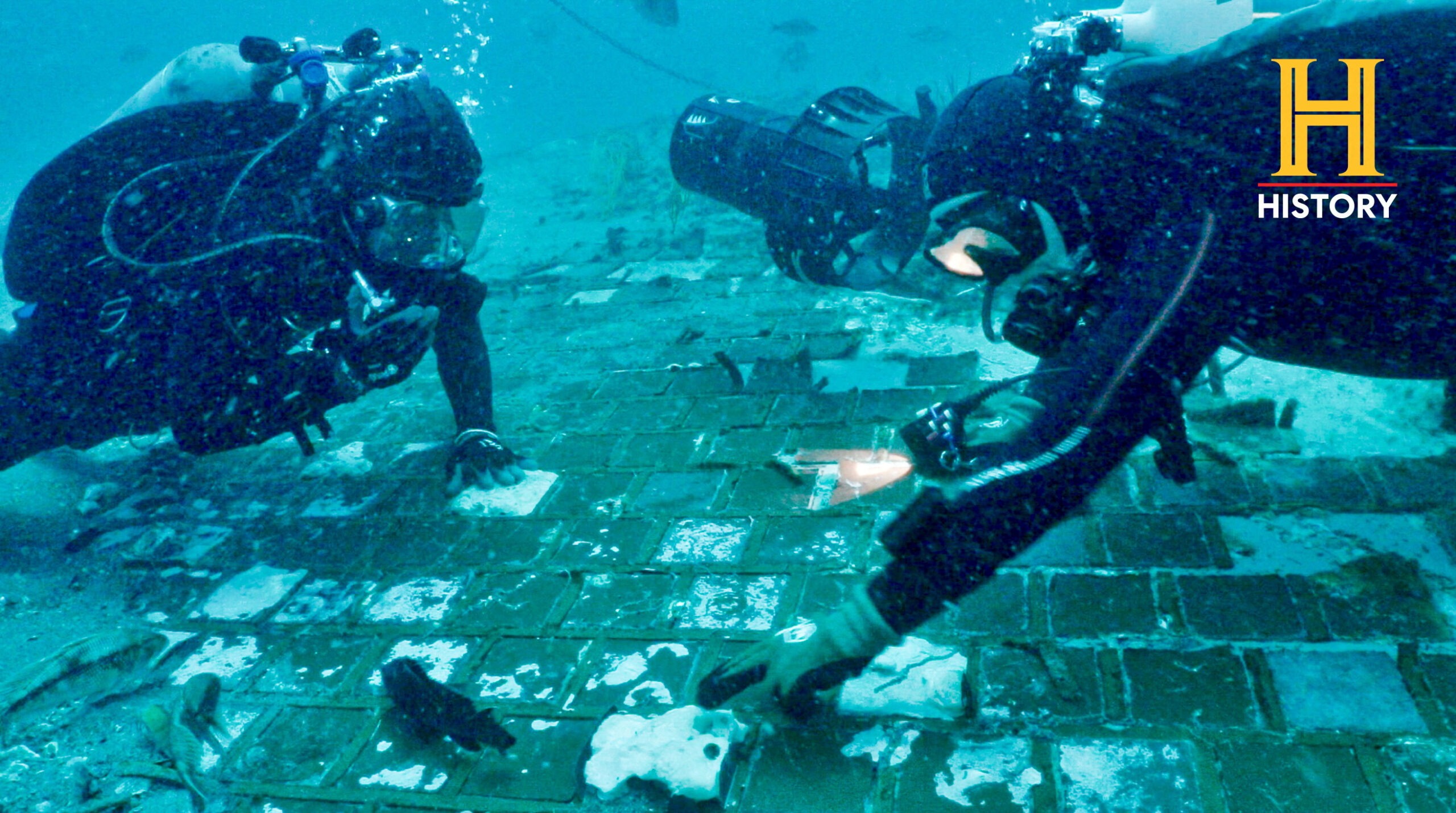 Divers find Challenger space shuttle wreckage off Florida coast