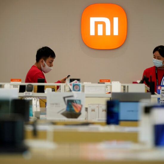 Smartphone maker Xiaomi to slash 10% of jobs amid China's COVID battle