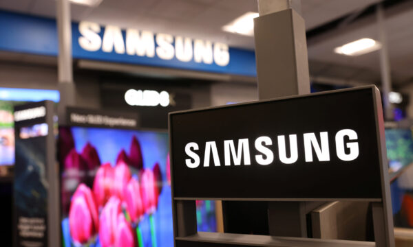 Samsung's quarterly profit set to hit 6-year low as consumers hunker down