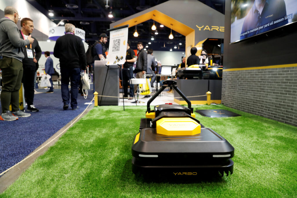 CES technology trade show adopts social theme