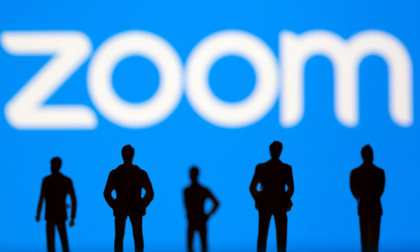 Zoom jumps on AI bandwagon, forecasts upbeat 2024 profit targets