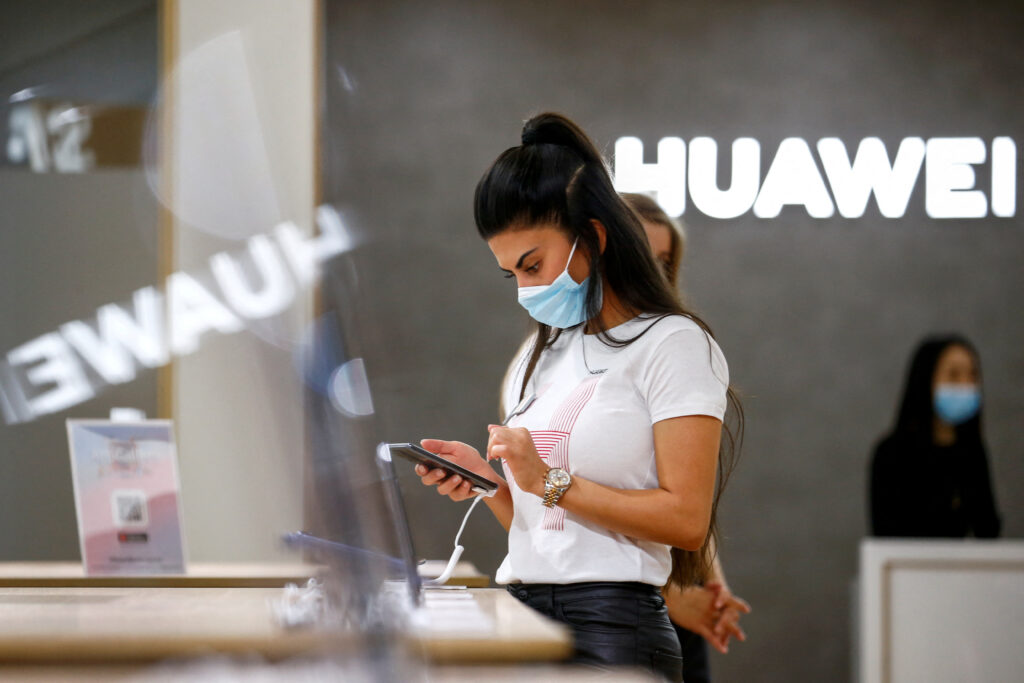 Germany could ban China's Huawei, ZTE from parts of 5G networks