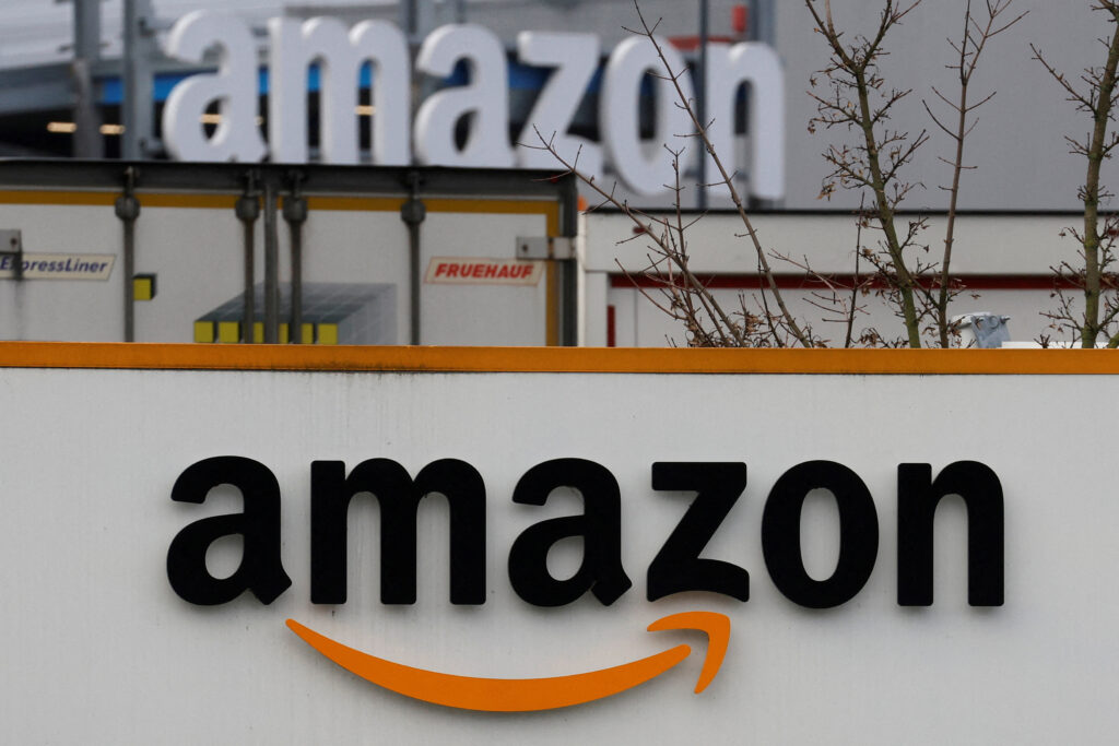 Amazon plans to trim employee stock awards amid tough economy