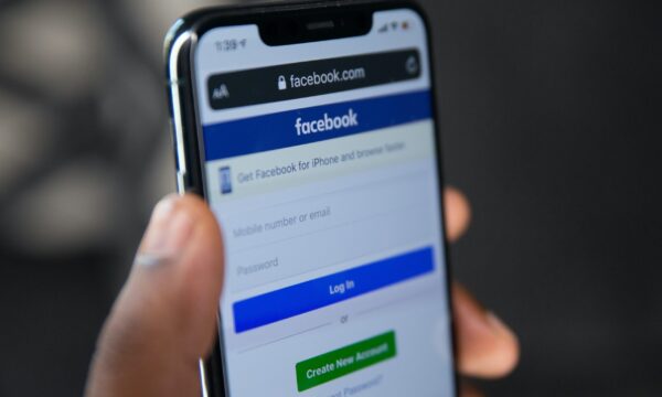 Facebook Marketplace scams: What they are, and how to avoid them