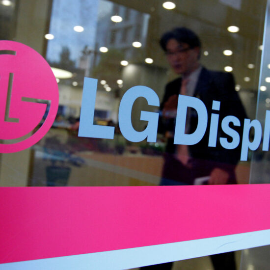 LG Display to supply OLED TV panels to Samsung Elec