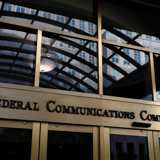 US agency says 8.3 million homes, businesses lack access to high-speed broadband