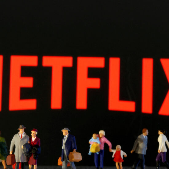 Netflix sign-ups jump as U.S. password sharing crackdown kicks off - data