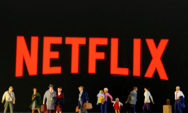 Netflix sign-ups jump as U.S. password sharing crackdown kicks off - data
