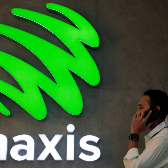 Malaysia's Maxis agrees to use state-run 5G network