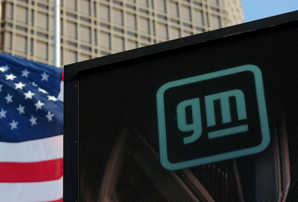 GM shares fall as automaker outlines new cost-cutting drive