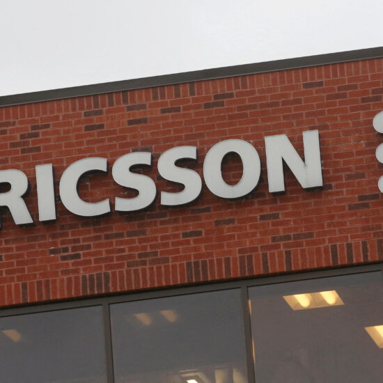 Ericsson sees IPR licensing revenues of $1 billion this year