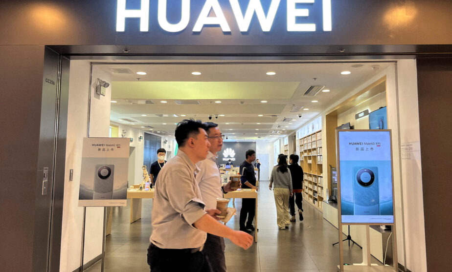 Apple suppliers slide on China anxiety, threat from Huawei