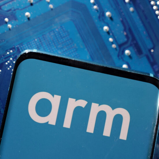 Arm gets Wall Street's 'buy' on royalty plan, cloud expansion