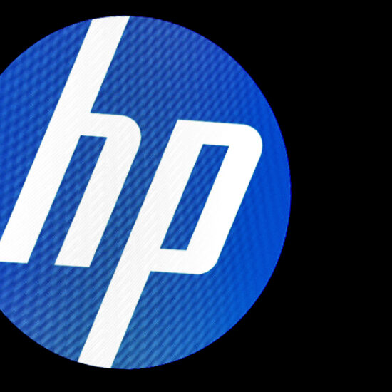 HP forecasts 2024 profit in line with estimates, boosts annual dividend