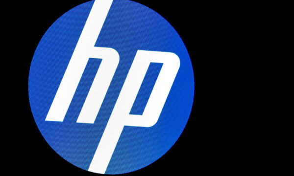 HP forecasts 2024 profit in line with estimates, boosts annual dividend