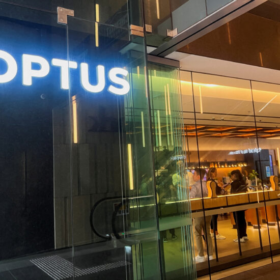 Australia to investigate Optus outage as customers seek compensation