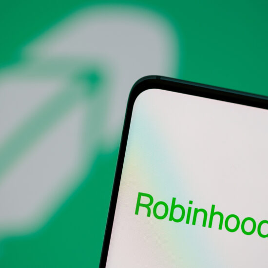 Google-parent Alphabet dissolves stake in trading app Robinhood