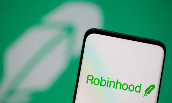 Google-parent Alphabet dissolves stake in trading app Robinhood