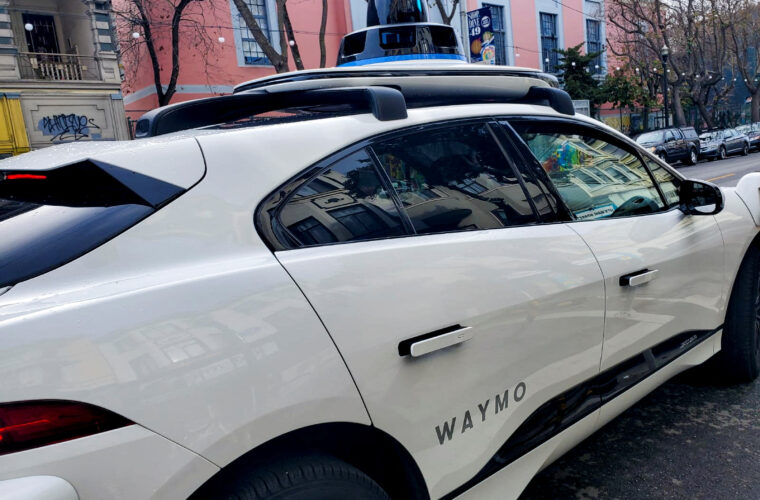 Waymo seeks to expand driverless service to Los Angeles