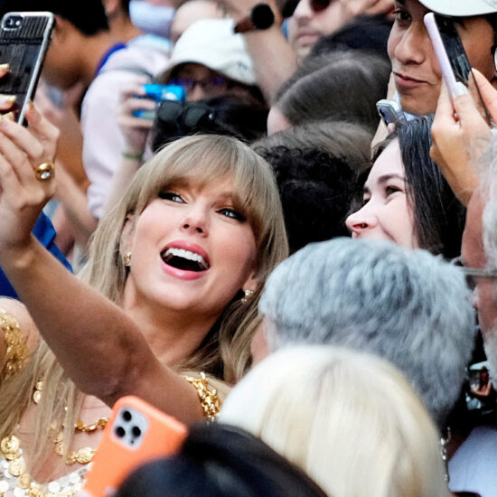 Taylor Swift searches blocked on X after fake explicit images spread