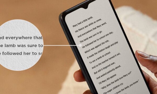 Tcl 40 Nxtpaper, the phone that becomes an ebook reader