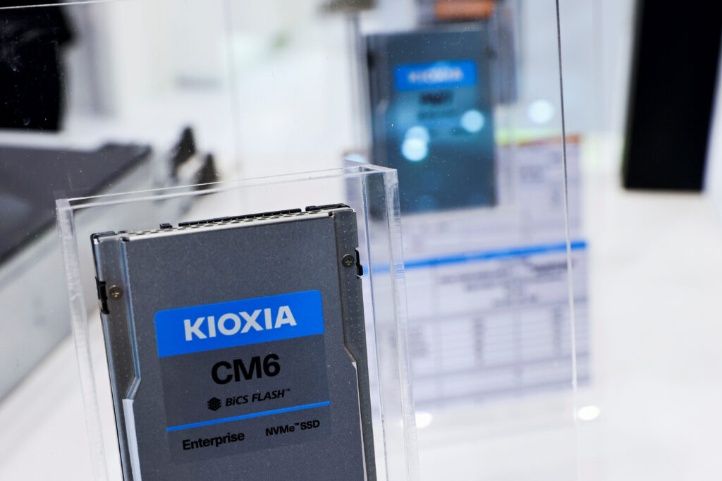 Japan extends subsidies to downturn-hit Kioxia, Western Digital