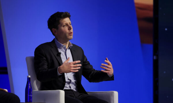 Sam Altman will return to OpenAI's board with three new directors