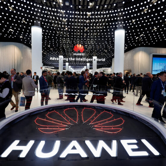 Huawei says Chery's Luxeed S7 delays will be resolved in April