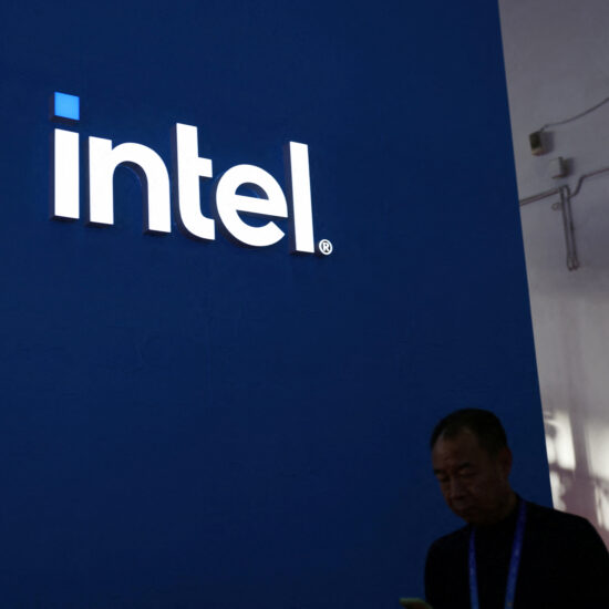 Intel discloses $7 billion operating loss for chip-making unit