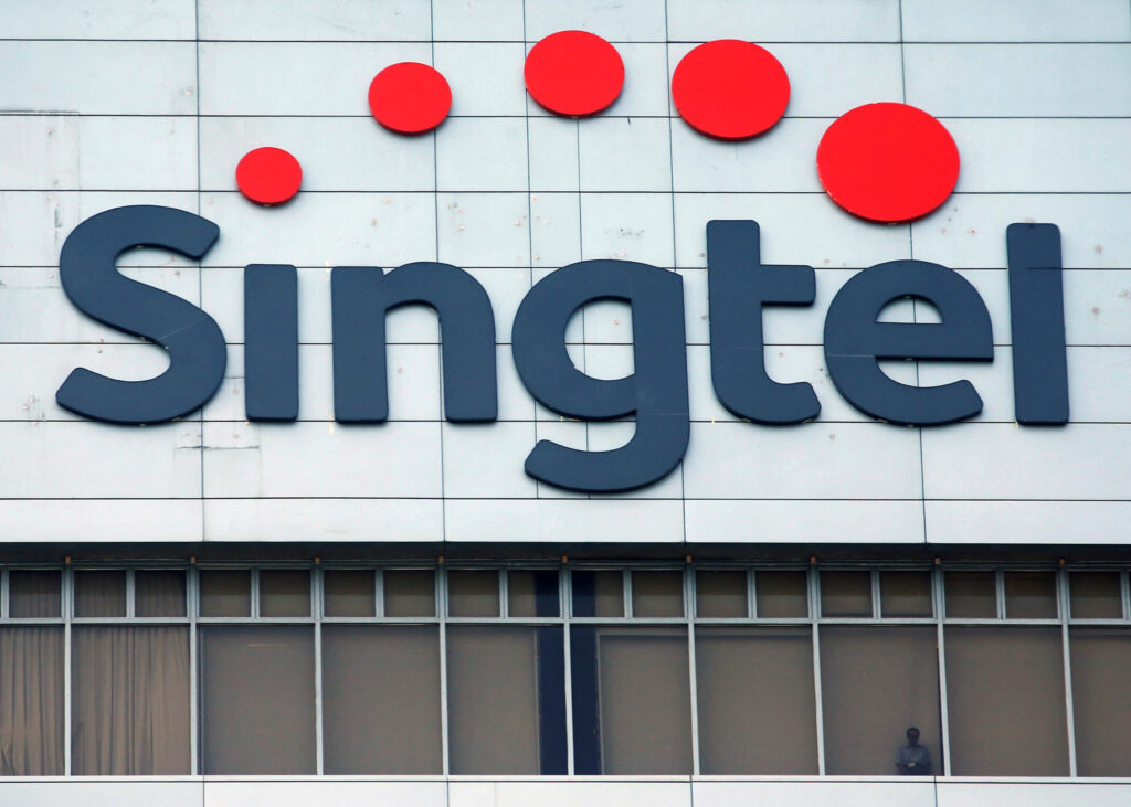 Singtel rules out selling Australian unit Optus