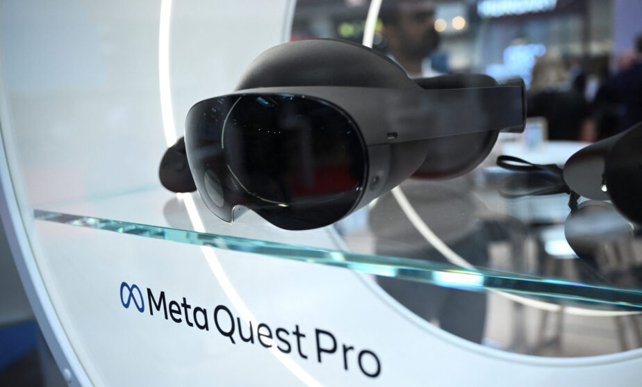 Meta opens Quest operating system to third-party device makers