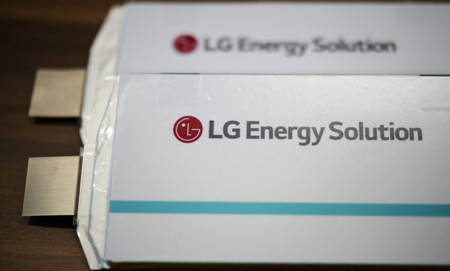 LG Energy Solution to minimise capex this year due to slow EV demand