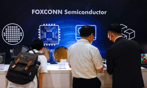 Foxconn reiterates Q2 revenue to grow, posts record April sales