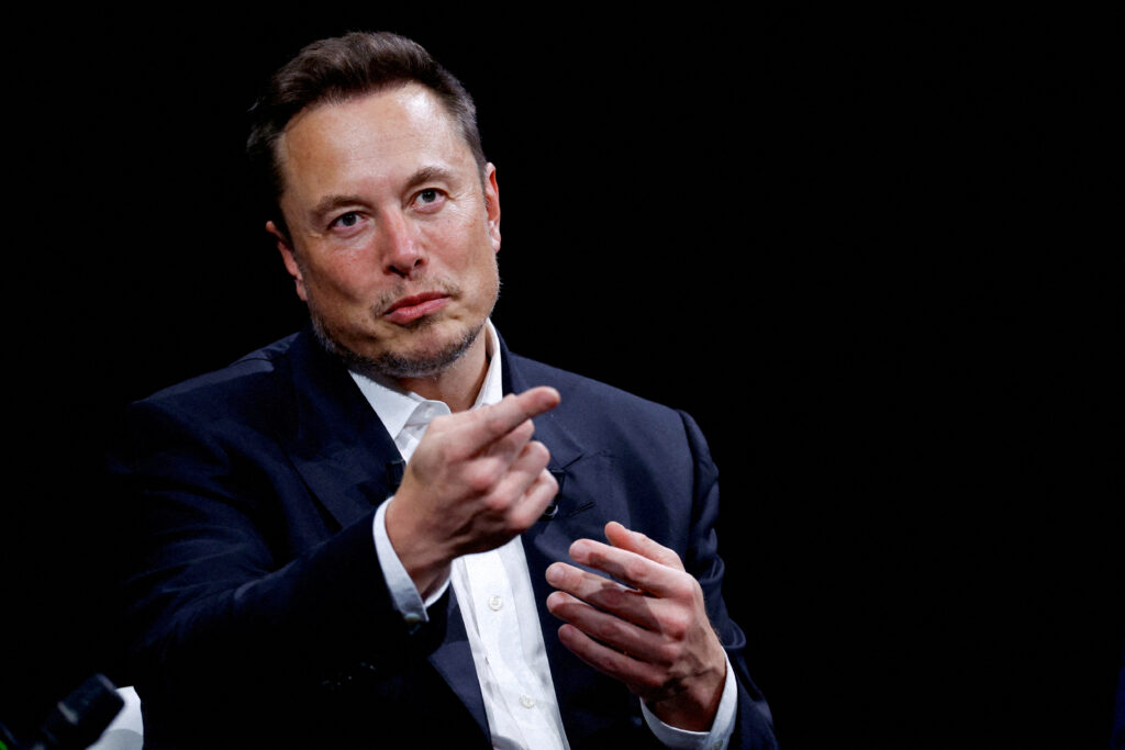 Tesla shareholder sues Musk for alleged $7.5 billion insider trading