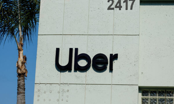 Uber pays US car owners to switch to other transport modes for five weeks