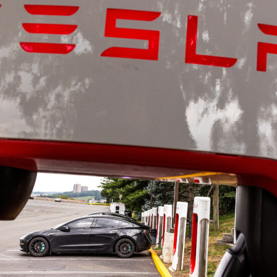 Tesla can challenge Louisiana direct sales ban, US appeals court rules