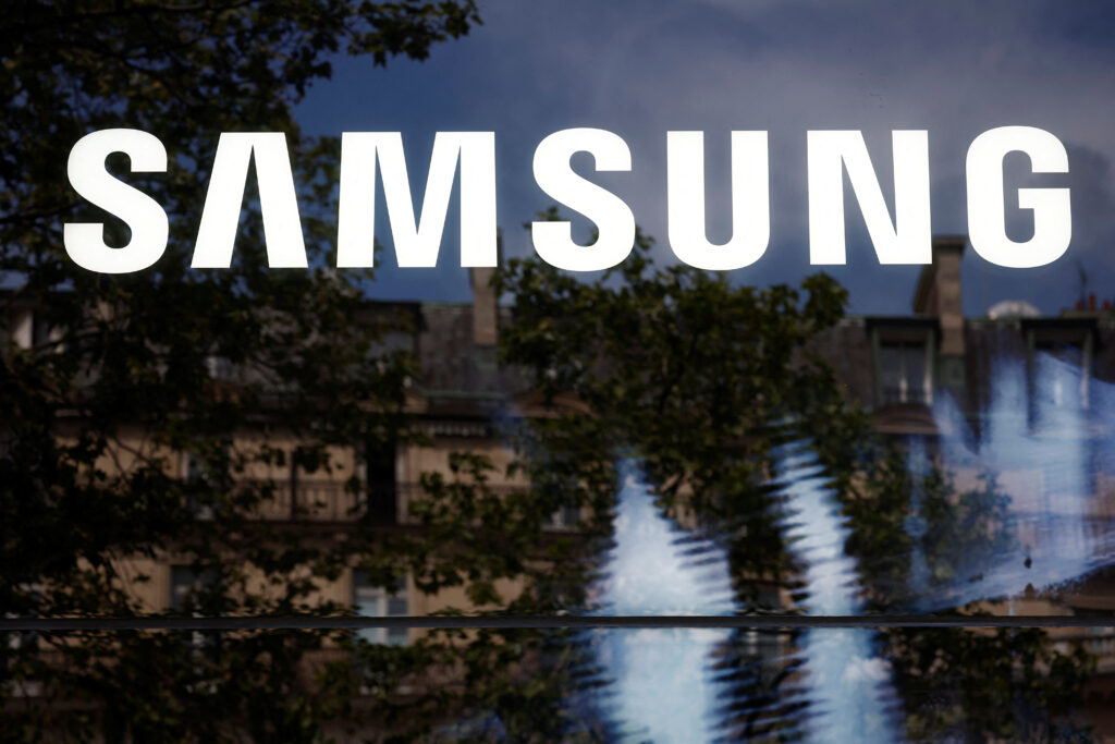 Workers at Samsung India plant strike, partly hitting production