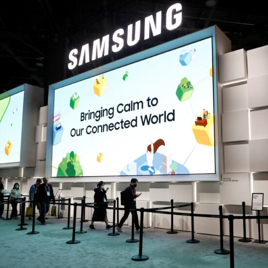 Samsung invests $1.8 billion more in Vietnam for OLED manufacturing plant