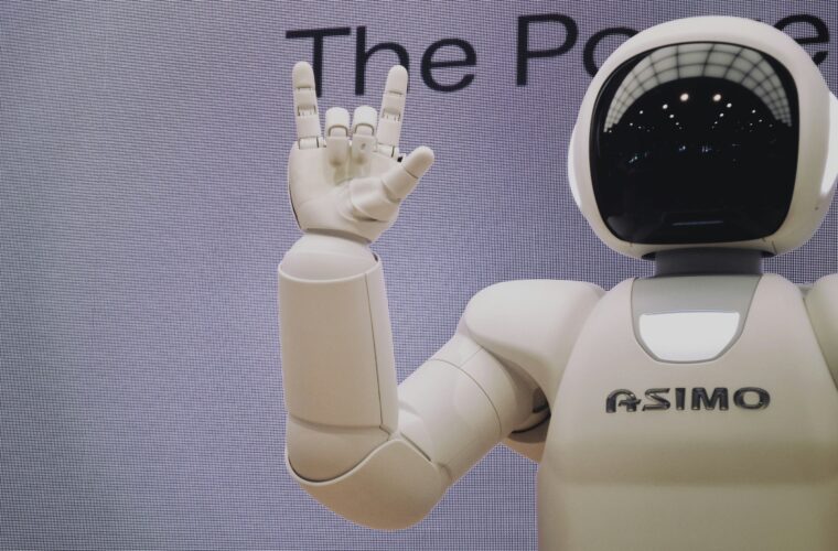 Asia Races Ahead in Humanoid Robot Development