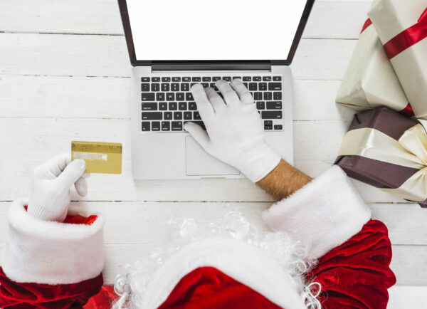 Holiday phishing traps: how scammers target your festive buying