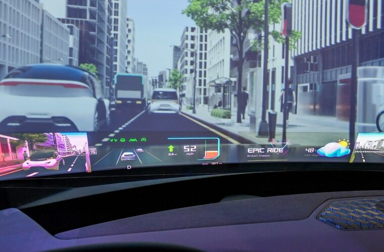 Hyundai Mobis introduced Holographic Heads-Up Display at CES2025